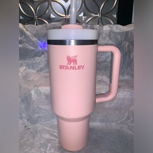 *BROKEN HANDLE* STANLEY 40oz CUP